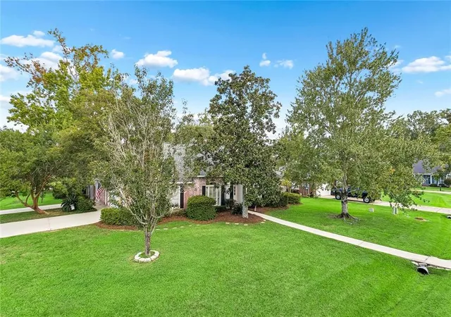 Photo 2 of Sale Pending at 16231 Indian Point Dr, Madisonville, LA 70447 | MLS# 2575013 | Listing updated on 2026-09-22