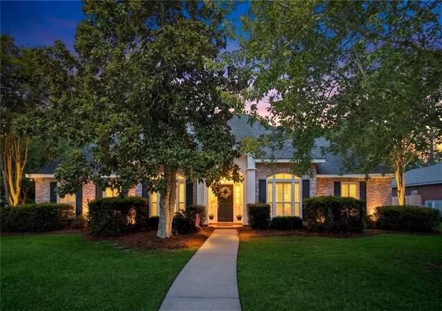 Photo 4 of Sale Pending at 16231 Indian Point Dr, Madisonville, LA 70447 | MLS# 2575013 | Listing updated on 2026-09-22