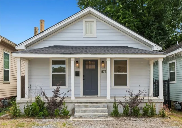 Photo 3 of Single family home for sale at 8713 Cohn St, New Orleans, LA 70118 | MLS# 2576636 | Listing updated on 2026-09-29