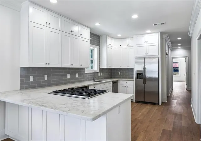 Photo 4 of Single family home for sale at 8713 Cohn St, New Orleans, LA 70118 | MLS# 2576636 | Listing updated on 2026-09-29