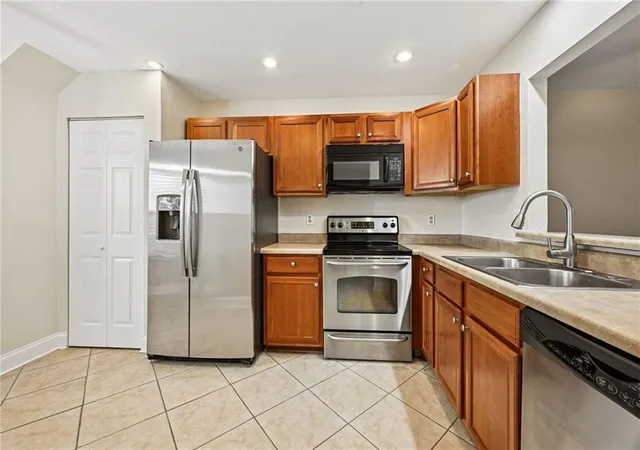 Photo 3 of Condo for sale at 49 Avant Garde Cir #49, Kenner, LA 70065 | MLS# 2576006 | Listing updated on 2026-09-20