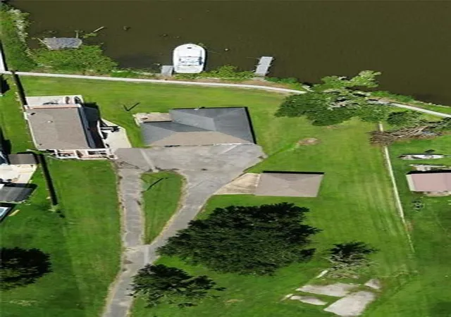 Photo 18 of Single family home for sale at 612 Jean Lafitte Blvd, Jean Lafitte, LA 70067 | MLS# 2575640 | Listing updated on 2026-09-11
