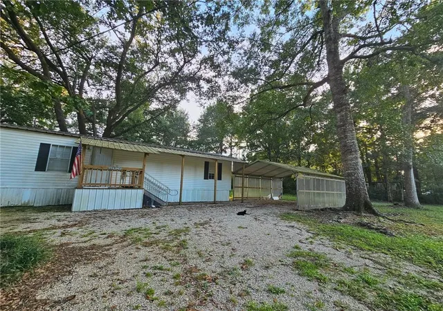 Photo 1 of Single family home for sale at 38156 Michelle Dr, Pearl River, LA 70452 | MLS# 2576291 | Listing updated on 2026-09-11