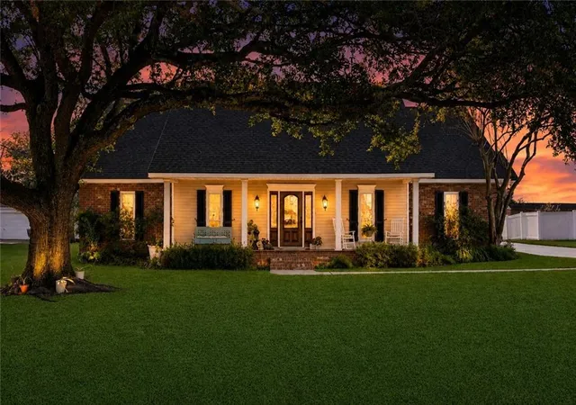 Photo 1 of Single family home for sale at 3301 Main St, La Place, LA 70068 | MLS# 2576159 | Listing updated on 2026-09-11