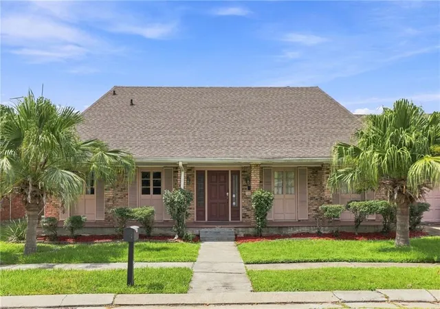 Photo 1 of Single family home for sale at 4221 Lake Trl Dr, Kenner, LA 70065 | MLS# 2576142 | Listing updated on 2026-09-16