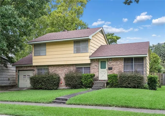 Photo 1 of Single family home for sale at 616 Hester Ave, River Ridge, LA 70123 | MLS# 2576555 | Listing updated on 2026-09-19