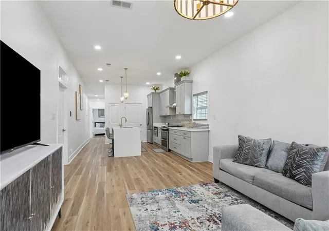 Photo 3 of Single family home for sale at 2420 Dreux Ave, New Orleans, LA 70122 | MLS# 2575963 | Listing updated on 2026-09-13