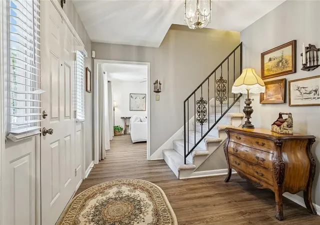 Photo 3 of Single family home for sale at 526 Barbara Pl, Mandeville, LA 70448 | MLS# 2575556 | Listing updated on 2026-09-19