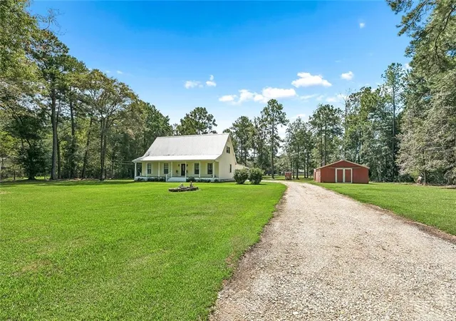 Photo 3 of Single family home for sale at 20010 5th Avenue, Covington, LA 70433 | MLS# 2576097 | Listing updated on 2026-09-21