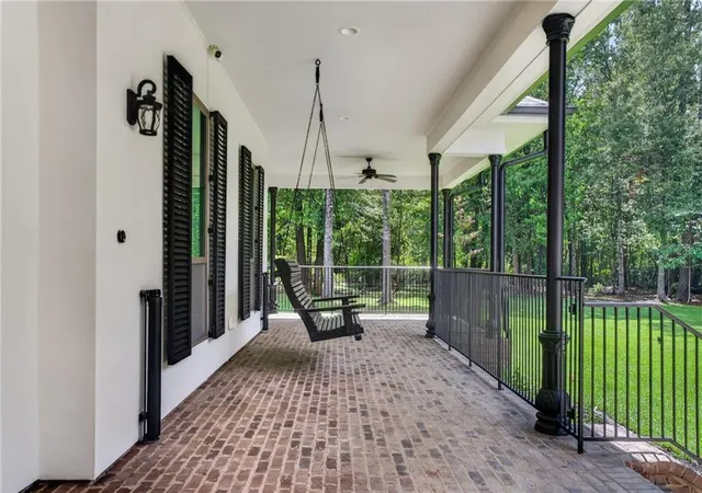 Photo 3 of Single family home for sale at 445 Marina Oaks Dr, Mandeville, LA 70471 | MLS# 2576144 | Listing updated on 2026-09-22
