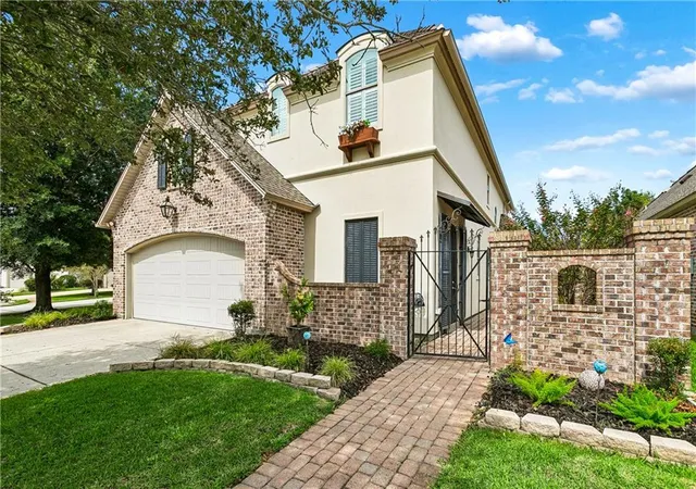 Photo 1 of Single family home for sale at 517 Snead Ct, Slidell, LA 70458 | MLS# 2576734 | Listing updated on 2026-09-29