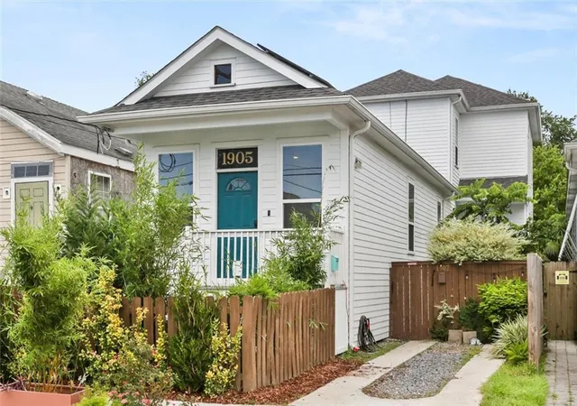 Photo 1 of Multi family home for sale at 1905 07 Eagle St, New Orleans, LA 70118 | MLS# 2569714 | Listing updated on 2026-09-11