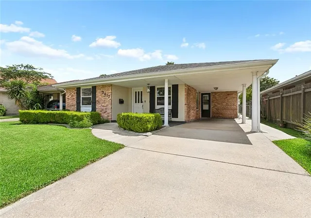 Photo 3 of Single family home for sale at 3417 Metairie Ct, Metairie, LA 70002 | MLS# 2576803 | Listing updated on 2026-09-12