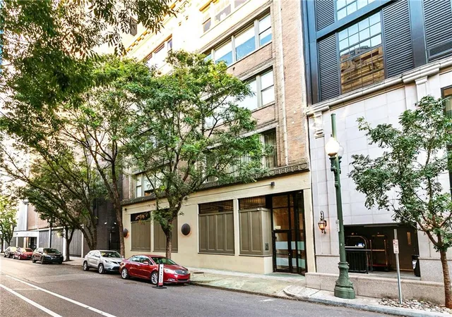 Condo for sale at 528 Baronne St #504, New Orleans, LA 70113 | MLS# 2576752