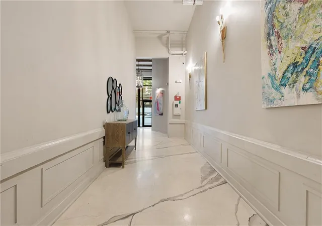 Photo 3 of Condo for sale at 528 Baronne St #504, New Orleans, LA 70113 | MLS# 2576752 | Listing updated on 2026-09-11