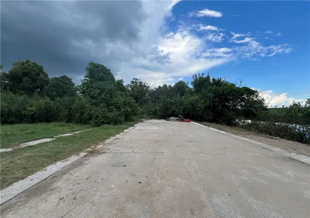 Land for sale at 4450 Florida Ave, Meraux, LA 70075 | MLS# 2576714