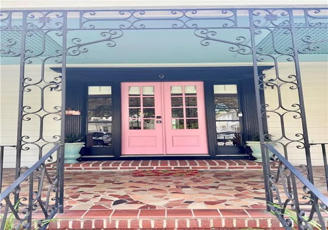 Photo 3 of Single family home for sale at 9 Maryland Dr, New Orleans, LA 70124 | MLS# 2576416 | Listing updated on 2026-09-14