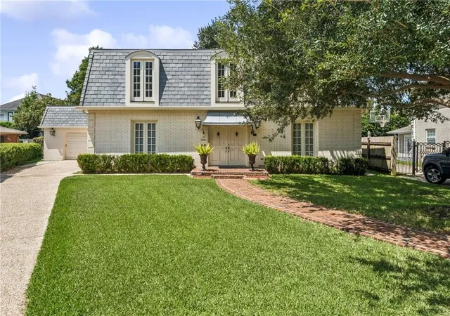 Photo 2 of Single family home for sale at 5650 Evelyn Ct, New Orleans, LA 70124 | MLS# 2576660 | Listing updated on 2026-09-12