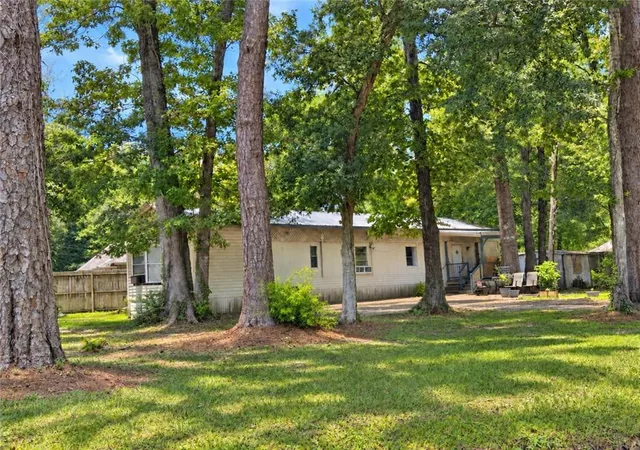 Photo 1 of Single family home for sale at 25 Kathman Dr, Madisonville, LA 70447 | MLS# 2576863 | Listing updated on 2026-09-13