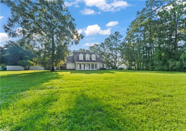 Photo 2 of Single family home for sale at 21255 Wittie Rd, Ponchatoula, LA 70454 | MLS# 2576864 | Listing updated on 2026-10-02