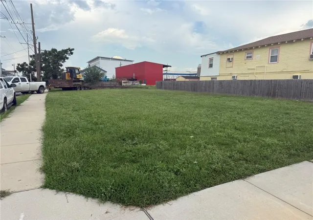 Land for sale at 4031 Erato St, New Orleans, LA 70125 | MLS# 2576898