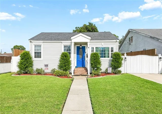 Photo 1 of Single family home for sale at 1916 Kentucky Ave, Kenner, LA 70065 | MLS# 2576687 | Listing updated on 2026-09-22