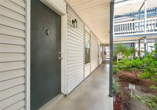 Photo 2 of Condo for sale at 2201 Houma Blvd #106, Metairie, LA 70001 | MLS# 2576937 | Listing updated on 2026-10-04