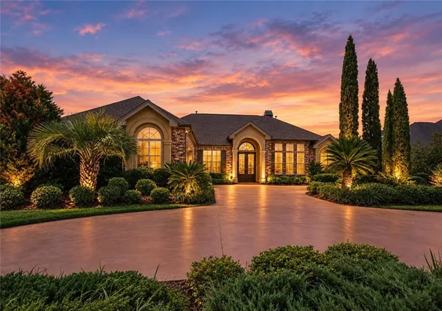 Photo 3 of Single family home for sale at 257 E Augusta Ln, Slidell, LA 70458 | MLS# 2576722 | Listing updated on 2026-09-13