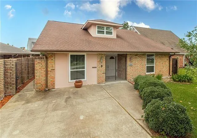 Photo 1 of Single family home for sale at 3504 Harvard Ave, Metairie, LA 70006 | MLS# 2576948 | Listing updated on 2026-09-13
