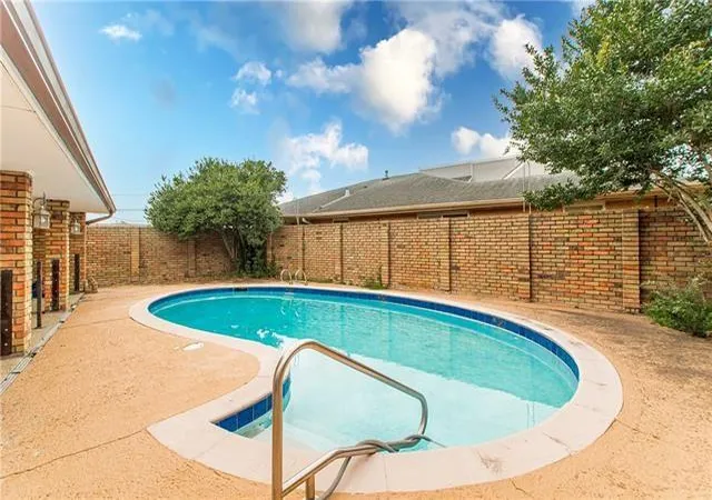 Photo 2 of Single family home for sale at 3504 Harvard Ave, Metairie, LA 70006 | MLS# 2576948 | Listing updated on 2026-09-13