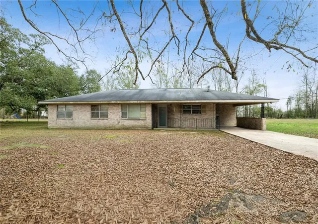 Photo 1 of Single family home for sale at 19302 Robert Rd, Hammond, LA 70401 | MLS# 2577049 | Listing updated on 2026-09-14