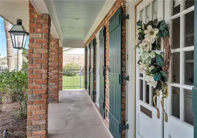 Photo 4 of Single family home for sale at 820 Fairfield Ave, Gretna, LA 70056 | MLS# 2577063 | Listing updated on 2026-09-28