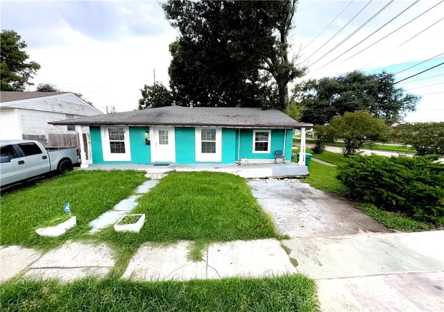 Photo 1 of Single family home for sale at 3453 W Loyola Dr, Kenner, LA 70065 | MLS# 2577062 | Listing updated on 2026-09-15