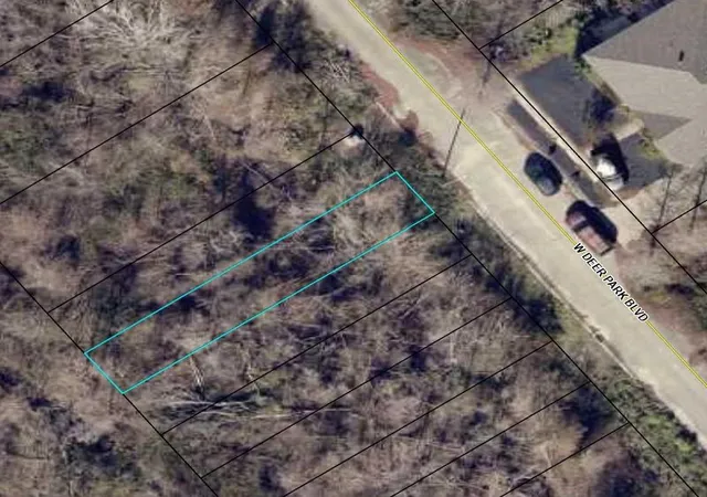 Land for sale at 5928 W Deer Park Blvd, New Orleans, LA 70127 | MLS# 2577109