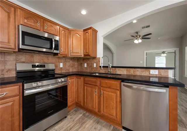 Photo 4 of Single family home for sale at 21348 Old Covington Hwy, Hammond, LA 70403 | MLS# 2576841 | Listing updated on 2026-09-22