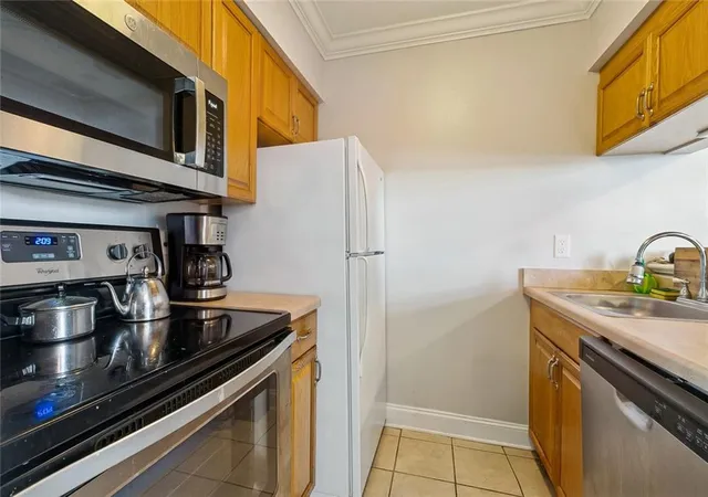 Photo 2 of Condo for sale at 4752 W Napoleon Ave #6, Metairie, LA 70001 | MLS# 2576941 | Listing updated on 2026-09-14