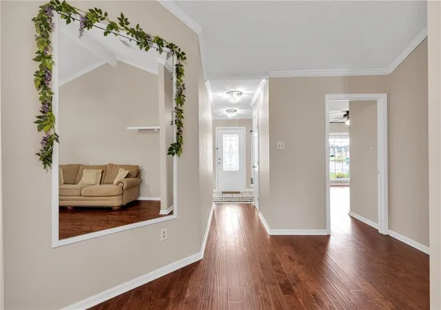 Photo 3 of Single family home for sale at 1656 Hampton Dr, Harvey, LA 70058 | MLS# 2577156 | Listing updated on 2026-09-14