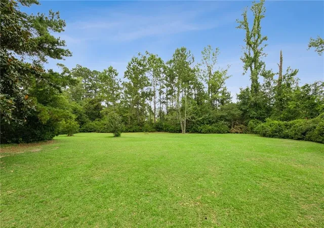 Photo 3 of Land for sale at 830 S Madison St, Covington, LA 70433 | MLS# 2577179 | Listing updated on 2026-09-14