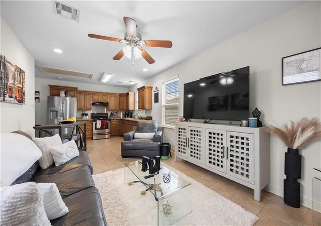 Photo 3 of Single family home for sale at 4711 Saint Anthony Ave, New Orleans, LA 70122 | MLS# 2576928 | Listing updated on 2026-09-16