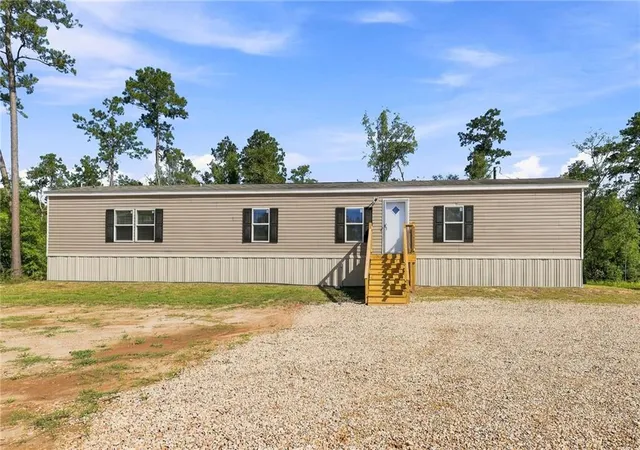 Photo 1 of Single family home for sale at 39233 Shingle Ml Rd, Ponchatoula, LA 70454 | MLS# 2576440 | Listing updated on 2026-10-06