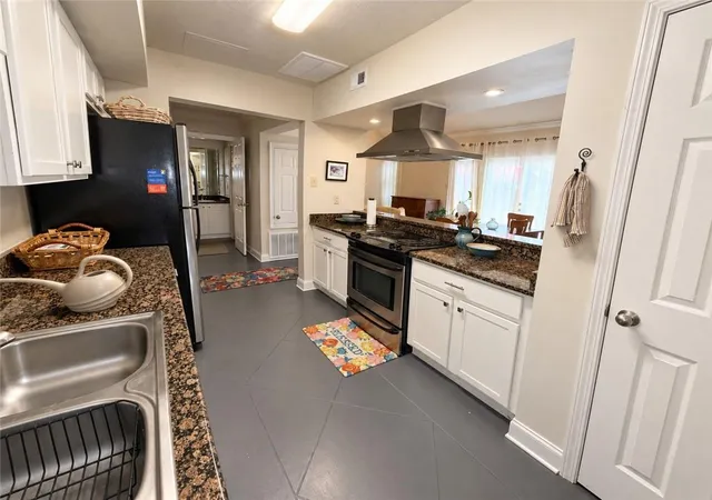 Photo 3 of Condo for sale at 350 Atalin St #10A, Mandeville, LA 70448 | MLS# 2576990 | Listing updated on 2026-09-15