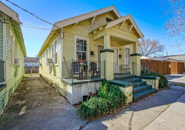 Photo 2 of Sale Pending at 3008 N 10 Conti St, New Orleans, LA 70119 | MLS# 2577192 | Listing updated on 2026-09-25