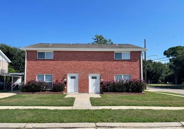 Photo 2 of Townhouse for sale at 1951 1953 Rosary Dr, New Orleans, LA 70122 | MLS# 2577104 | Listing updated on 2026-09-15