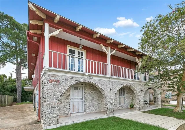 Multi family home for sale at 6921-23 Yorktown Dr, New Orleans, LA 70127 | MLS# 2576005