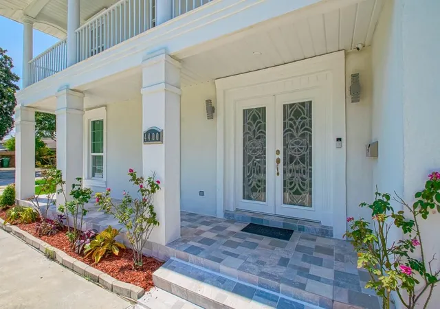 Photo 2 of Single family home for sale at 4400 Cleary Ave, Metairie, LA 70002 | MLS# 2576974 | Listing updated on 2026-10-03