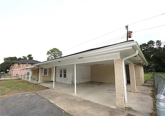 Photo 2 of Single family home for sale at 4982 Matherne St, Lafitte, LA 70067 | MLS# 2577277 | Listing updated on 2026-10-02