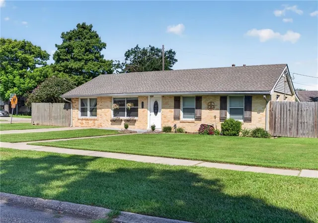 Photo 3 of Single family home for sale at 56 Patterson Dr, Chalmette, LA 70043 | MLS# 2577291 | Listing updated on 2026-10-07