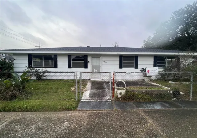 Photo 1 of Single family home for sale at 3879 Magellan St, New Orleans, LA 70114 | MLS# 2576858 | Listing updated on 2026-09-15