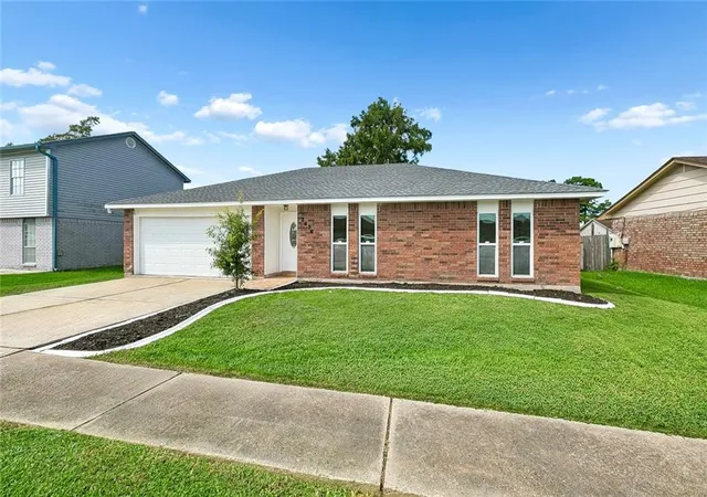 Photo 1 of Single family home for sale at 2476 Paige Janette Dr, Harvey, LA 70058 | MLS# 2577004 | Listing updated on 2026-09-16