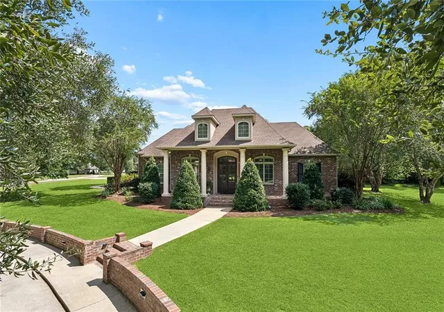 Photo 3 of Single family home for sale at 475 Trailhead Dr, Abita Springs, LA 70420 | MLS# 2577306 | Listing updated on 2026-09-16